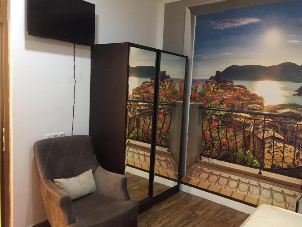 Studio Apartment Near Republic Square Yerevan Exterior photo